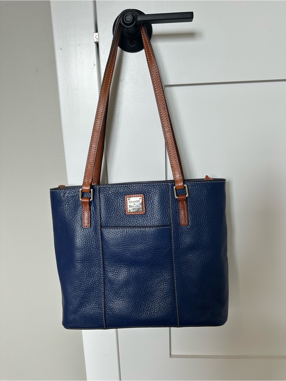 Dooney & Bourke Lexington Navy Shoulder Bag Pebble Grain Leather